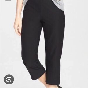 Eileen Fisher black pants with pockets